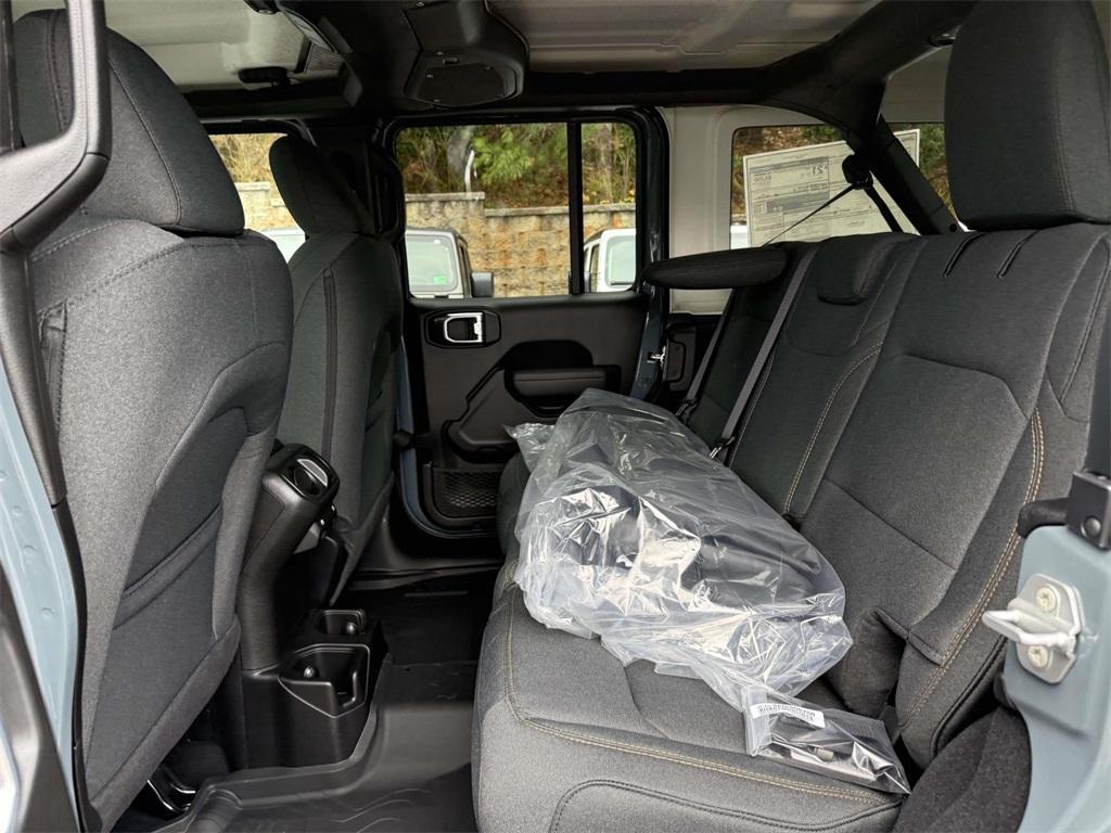 new 2026 Jeep Wrangler car, priced at $39,070