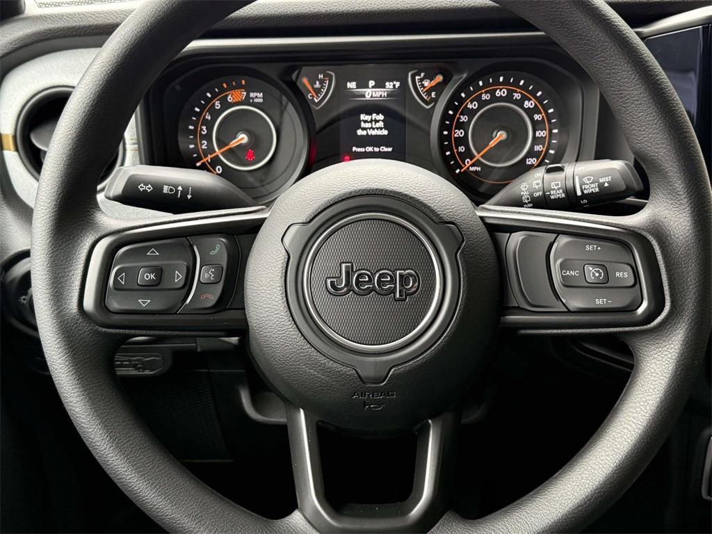 new 2026 Jeep Wrangler car, priced at $39,070