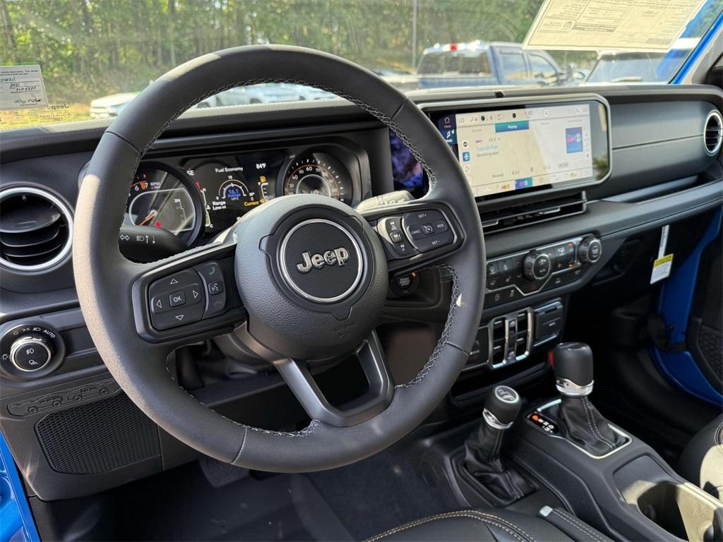 new 2025 Jeep Gladiator car, priced at $42,987