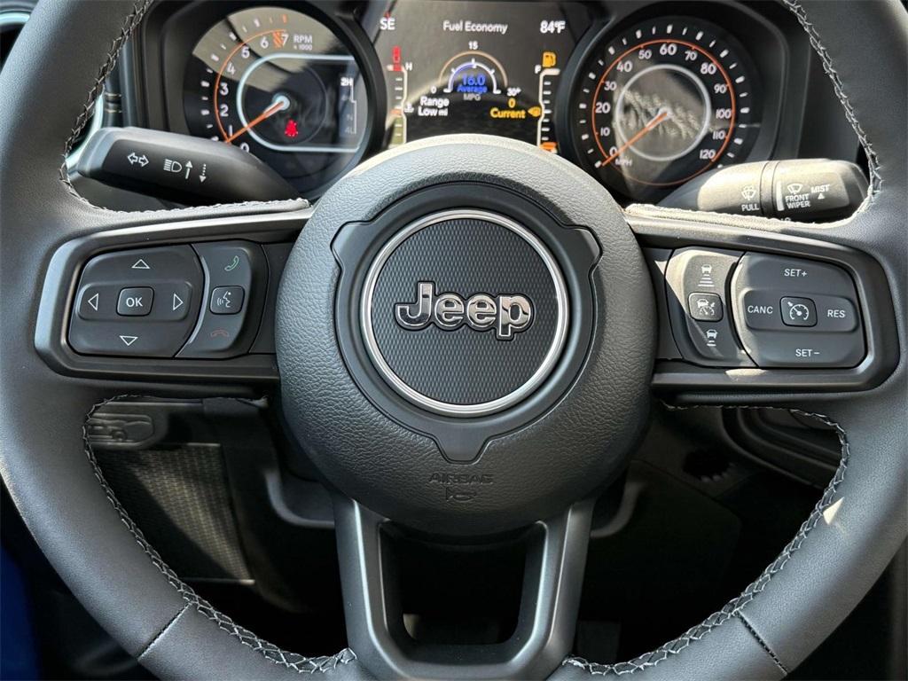 new 2025 Jeep Gladiator car, priced at $42,987