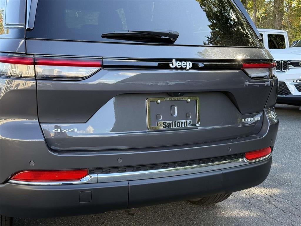 new 2025 Jeep Grand Cherokee car, priced at $37,153