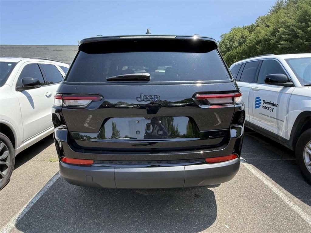 used 2024 Jeep Grand Cherokee L car, priced at $38,405
