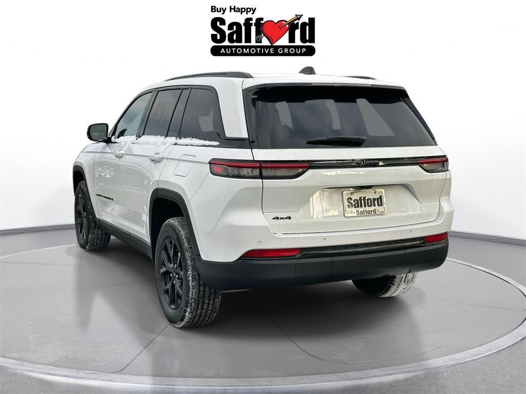 new 2025 Jeep Grand Cherokee car, priced at $37,075