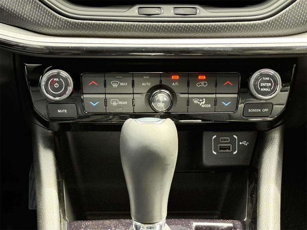 new 2025 Jeep Compass car, priced at $32,912
