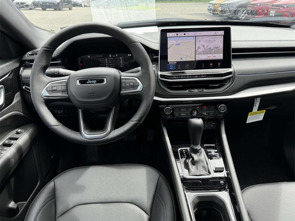 new 2025 Jeep Compass car, priced at $32,912