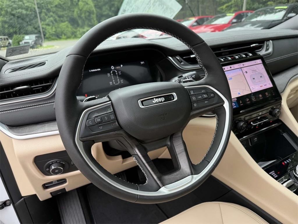 new 2025 Jeep Grand Cherokee L car, priced at $41,727