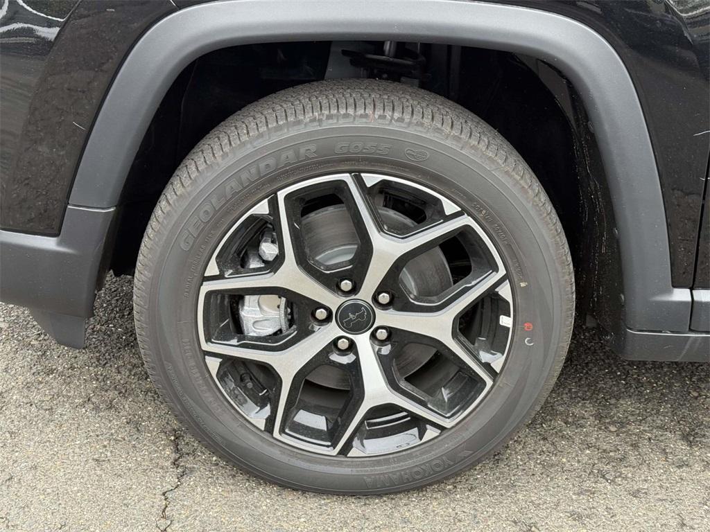 new 2026 Jeep Compass car, priced at $28,920