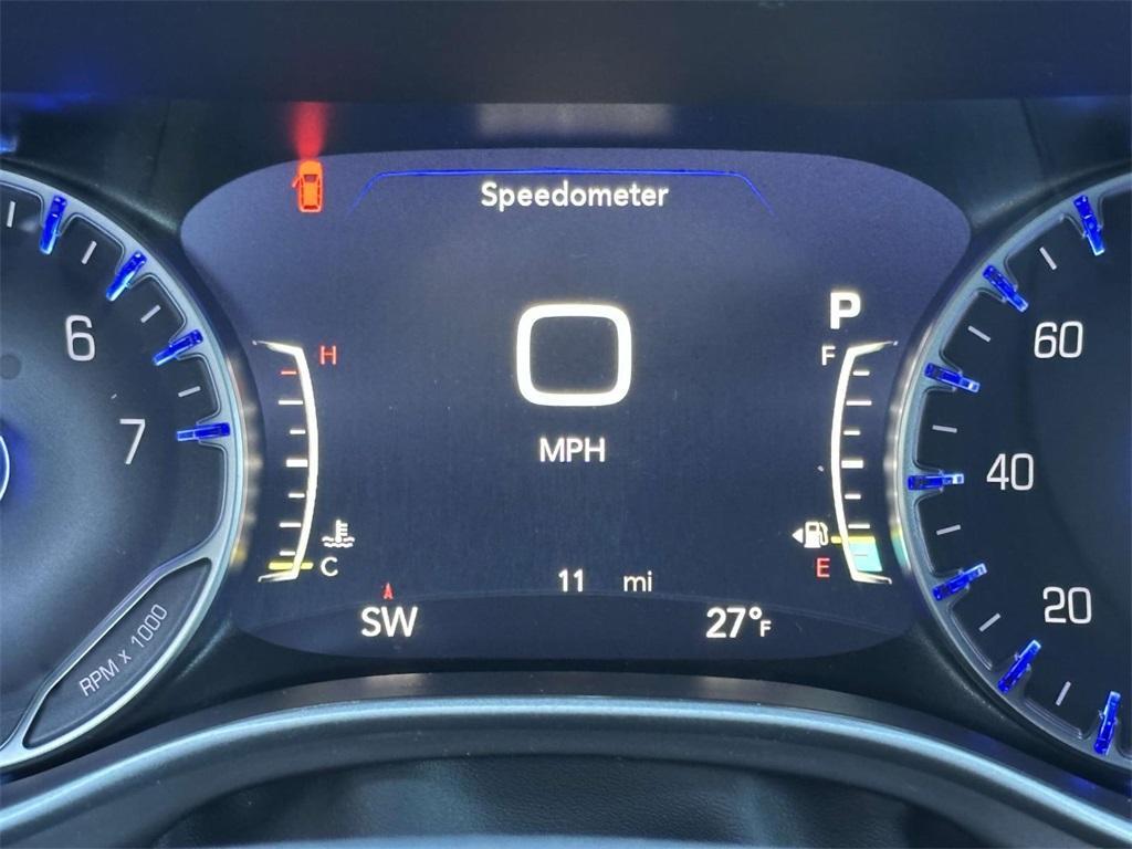 new 2025 Chrysler Pacifica car, priced at $38,232