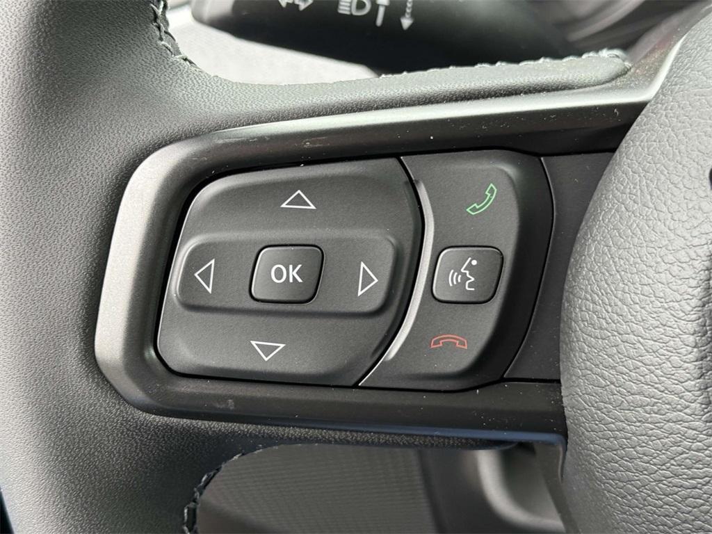 new 2025 Jeep Wrangler car, priced at $44,037