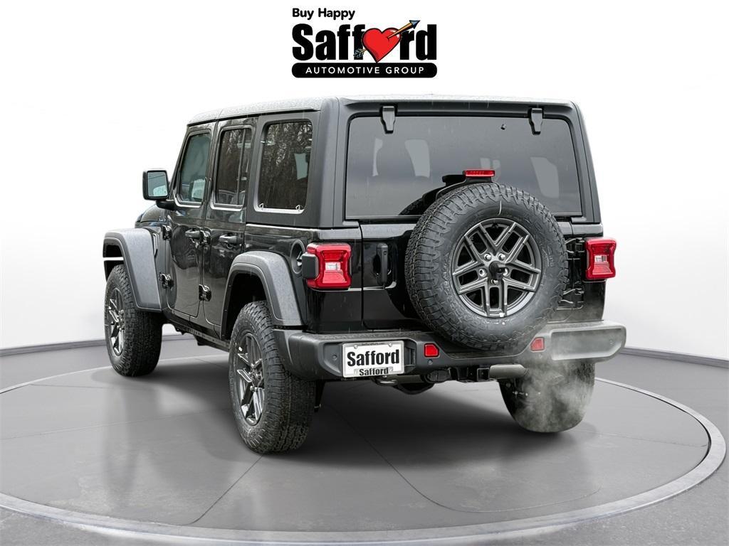 new 2025 Jeep Wrangler car, priced at $43,075