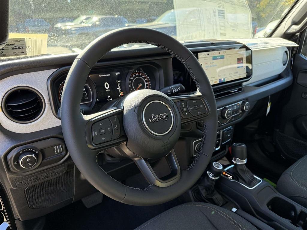 new 2025 Jeep Gladiator car, priced at $42,492