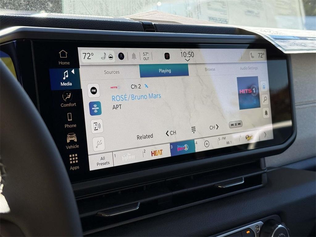 new 2025 Jeep Gladiator car, priced at $42,492