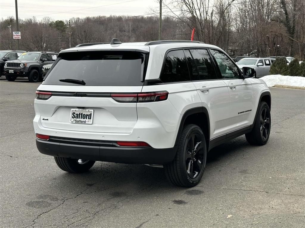 new 2025 Jeep Grand Cherokee car