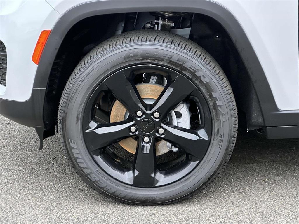 new 2025 Jeep Grand Cherokee car
