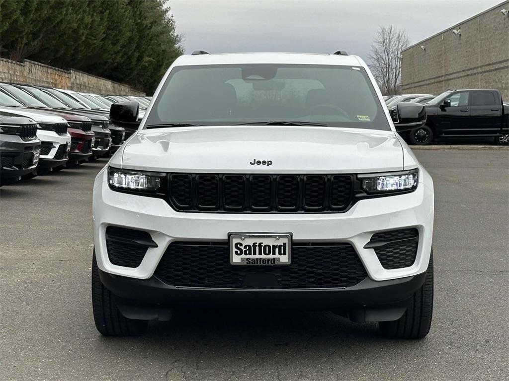 new 2025 Jeep Grand Cherokee car