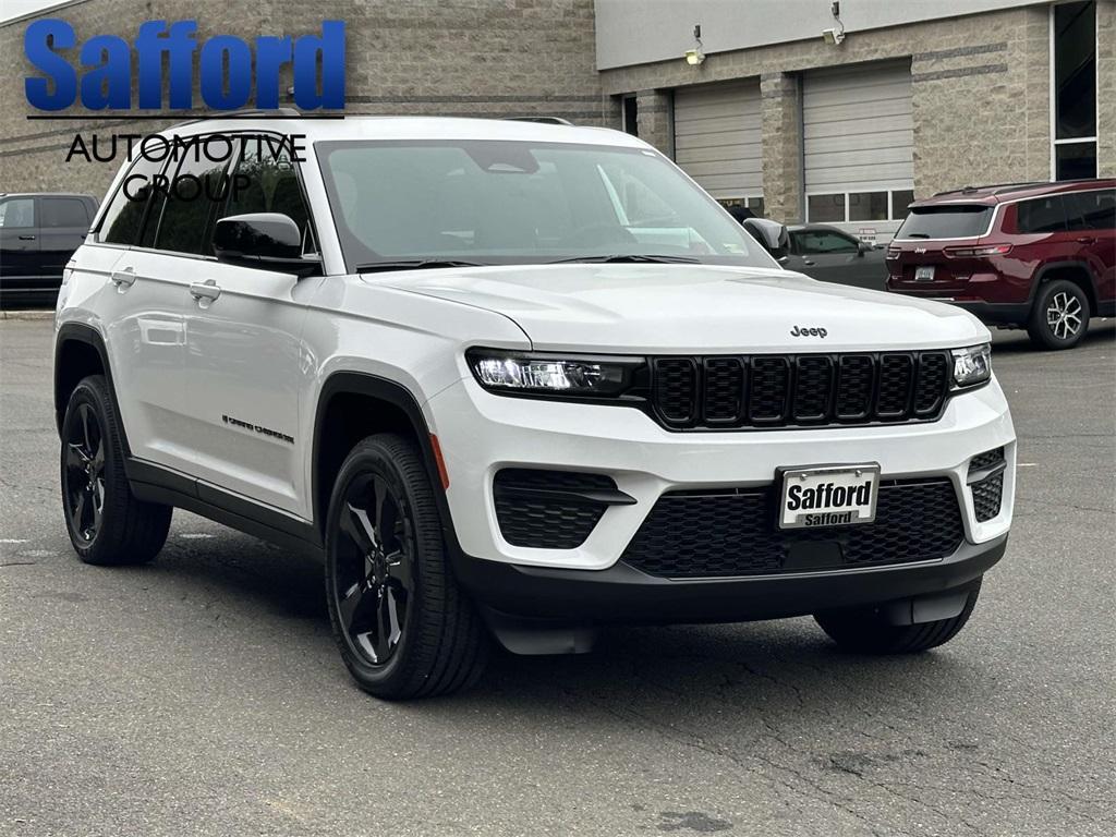 new 2025 Jeep Grand Cherokee car
