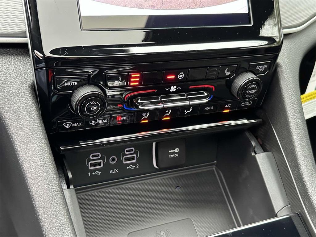 new 2025 Jeep Grand Cherokee car