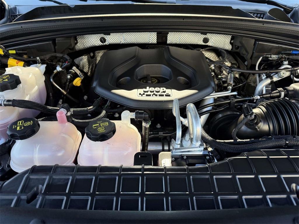 used 2022 Jeep Grand Cherokee 4xe car, priced at $31,000