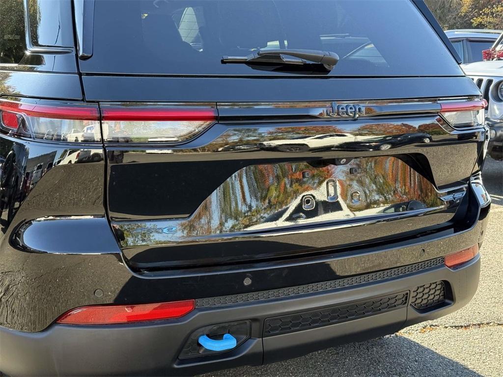 used 2022 Jeep Grand Cherokee 4xe car, priced at $31,000