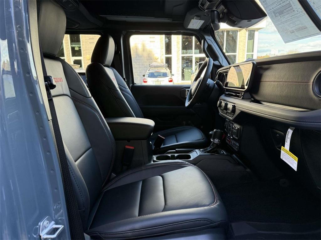 new 2026 Jeep Wrangler car, priced at $65,243