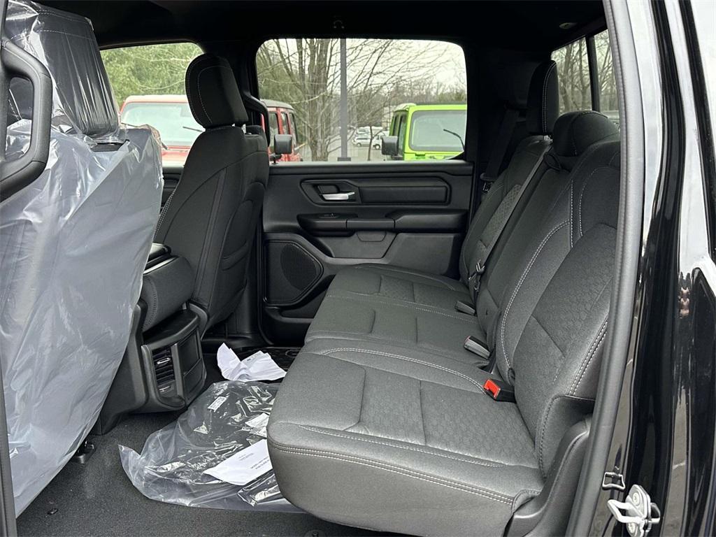 new 2025 Ram 1500 car, priced at $43,116