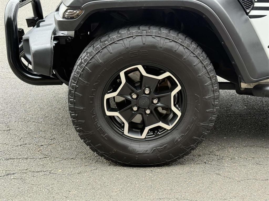used 2020 Jeep Gladiator car, priced at $25,990