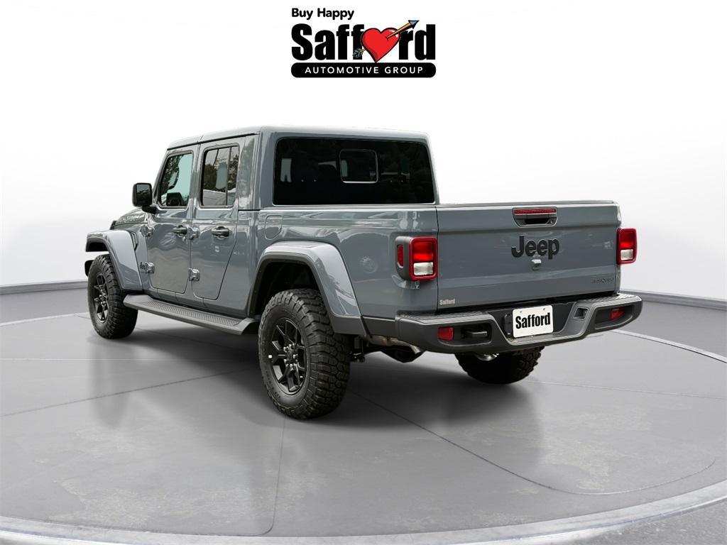 new 2025 Jeep Gladiator car, priced at $43,064