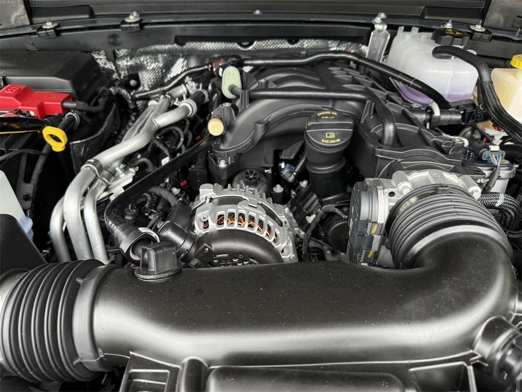 new 2025 Jeep Gladiator car, priced at $43,064