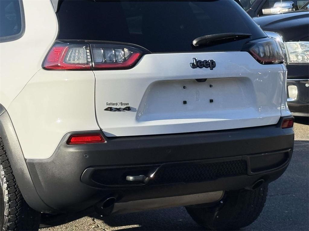 used 2020 Jeep Cherokee car, priced at $18,992