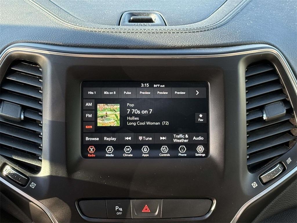 used 2020 Jeep Cherokee car, priced at $18,992