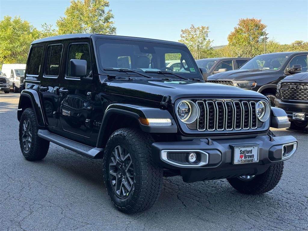 new 2025 Jeep Wrangler car, priced at $48,432