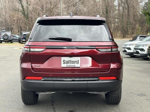 new 2025 Jeep Grand Cherokee car, priced at $39,881