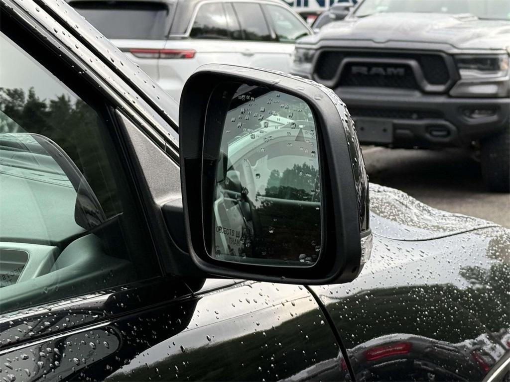 used 2018 Jeep Grand Cherokee car, priced at $69,150