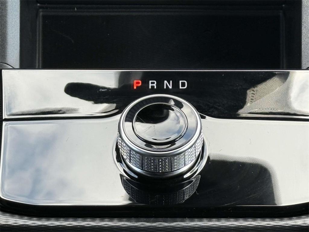 new 2025 Jeep Grand Cherokee car, priced at $38,368