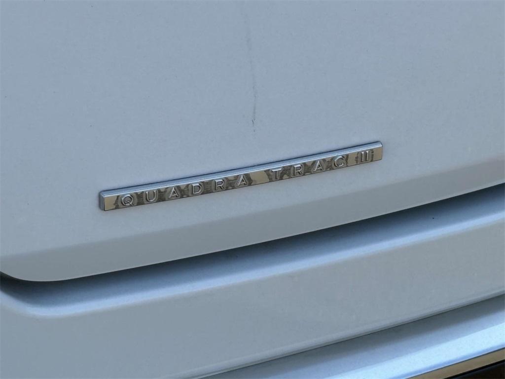 used 2022 Jeep Wagoneer car, priced at $52,568