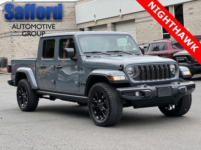 new 2025 Jeep Gladiator car, priced at $38,576