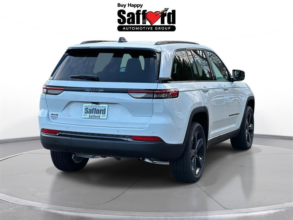 new 2025 Jeep Grand Cherokee car, priced at $39,346