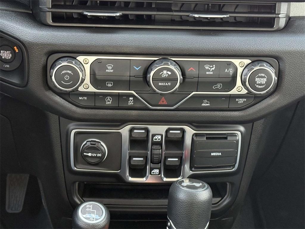 new 2026 Jeep Wrangler car, priced at $39,120