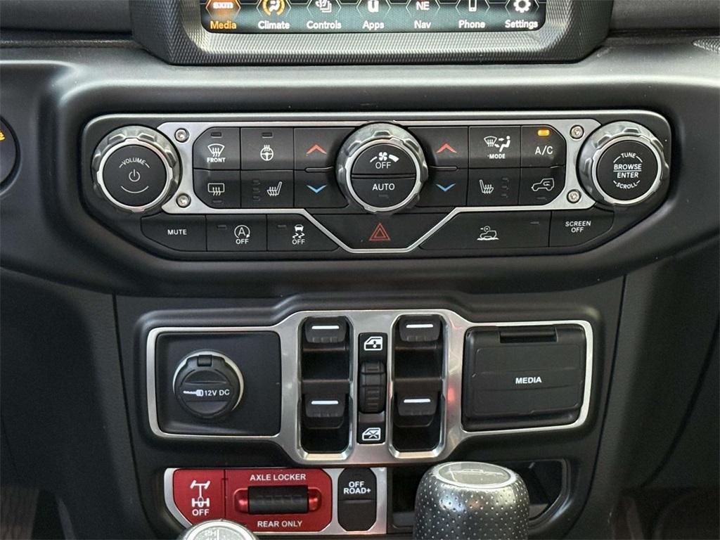 used 2021 Jeep Gladiator car, priced at $32,011