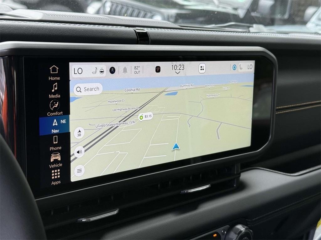 new 2025 Jeep Wrangler car, priced at $48,212