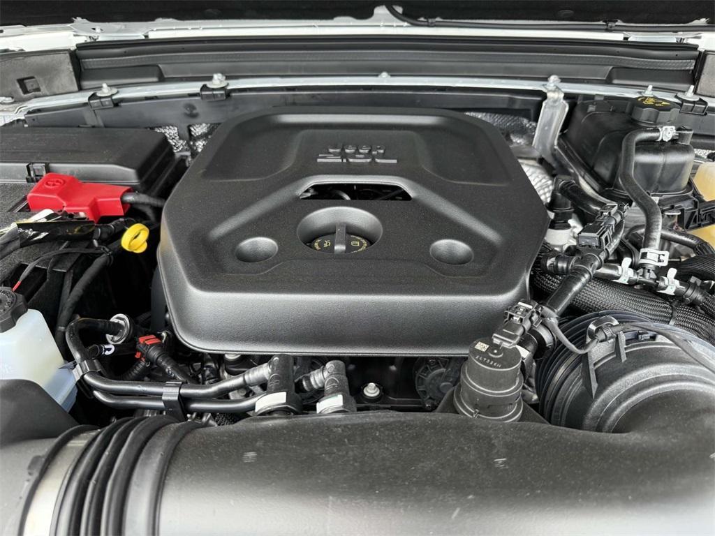 new 2025 Jeep Wrangler car, priced at $48,212