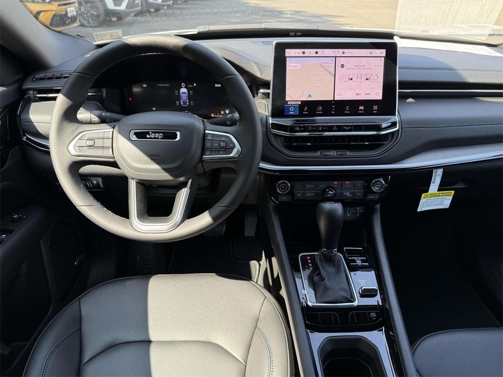 new 2025 Jeep Compass car, priced at $31,625