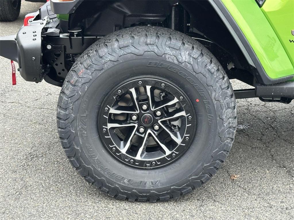 new 2025 Jeep Wrangler car, priced at $58,520