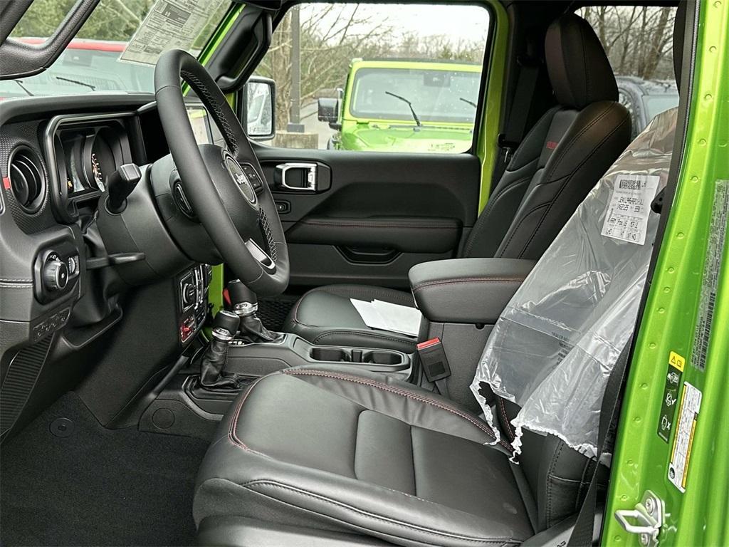 new 2025 Jeep Wrangler car, priced at $58,520