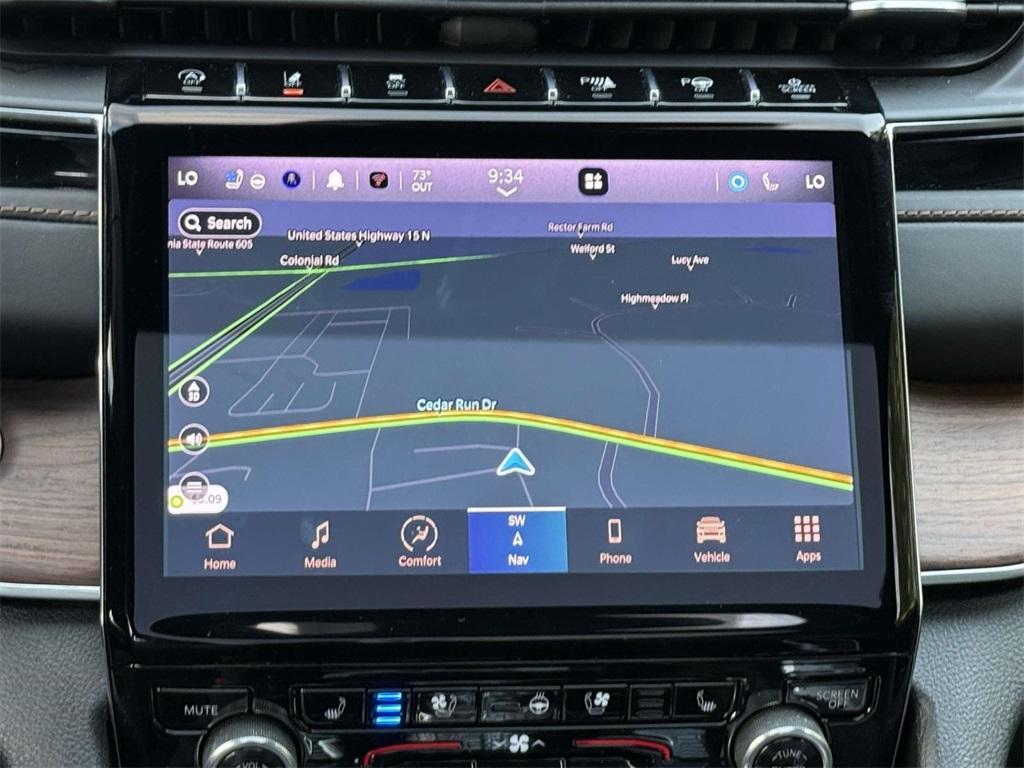 used 2022 Jeep Grand Cherokee car, priced at $40,000