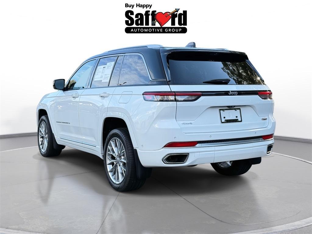 used 2022 Jeep Grand Cherokee car, priced at $40,000