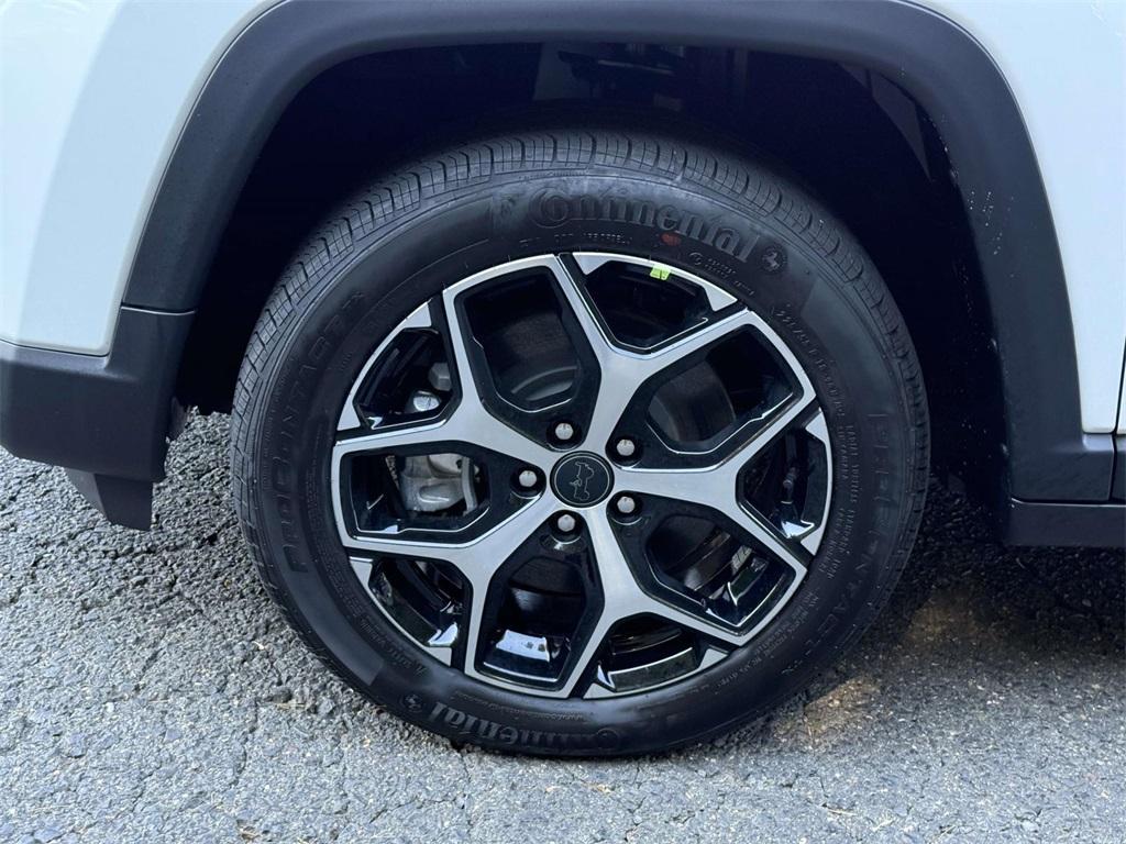 new 2026 Jeep Compass car, priced at $28,872