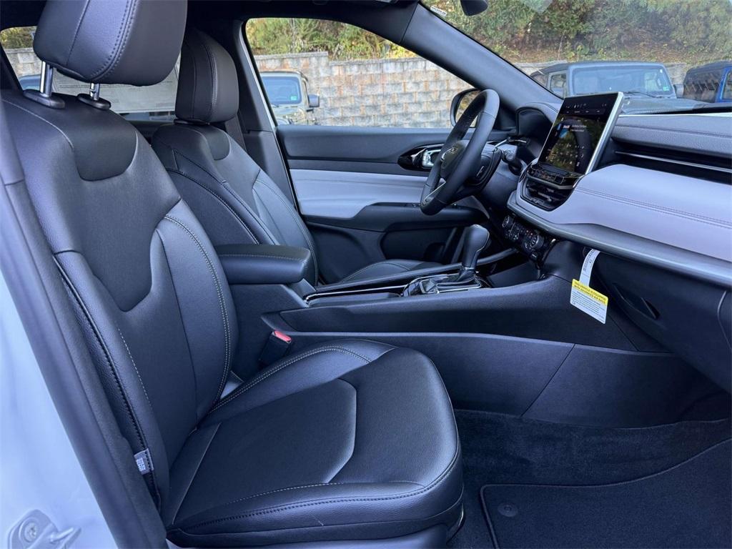 new 2026 Jeep Compass car, priced at $28,872