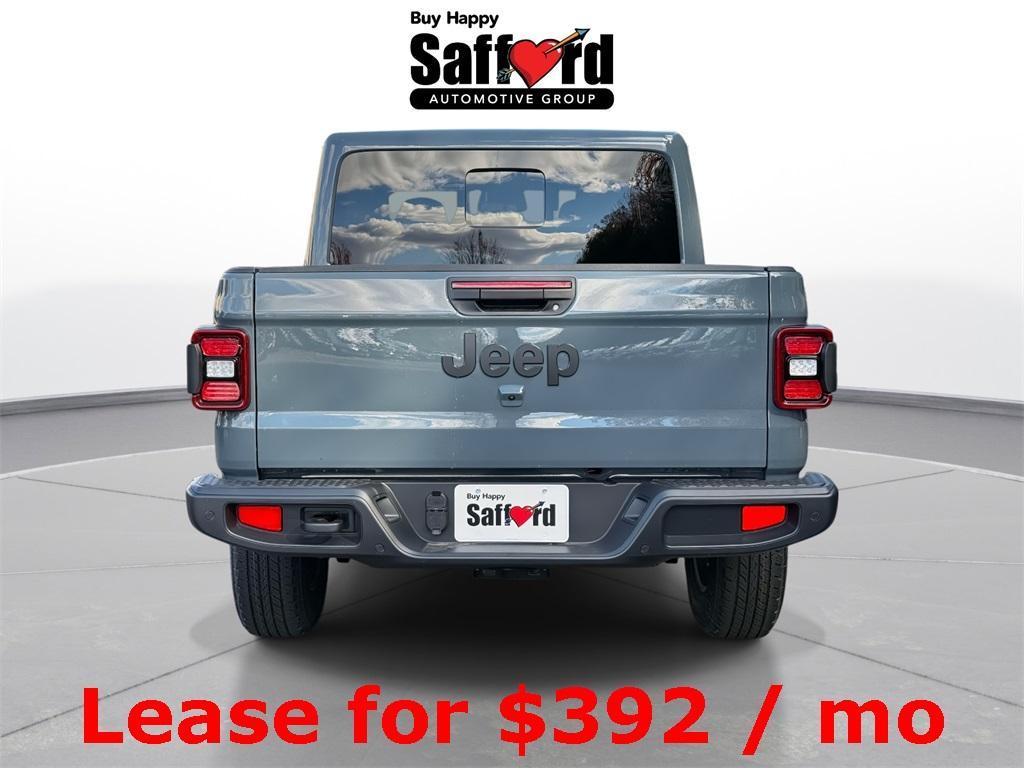 new 2026 Jeep Gladiator car, priced at $45,810
