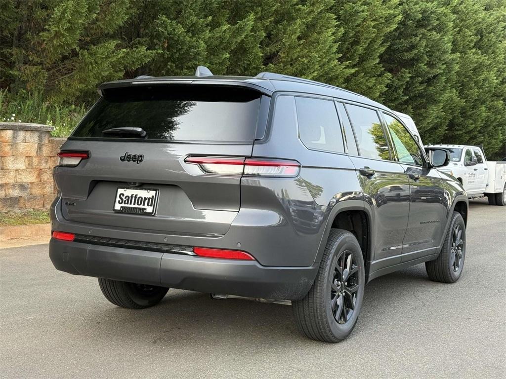 new 2025 Jeep Grand Cherokee L car